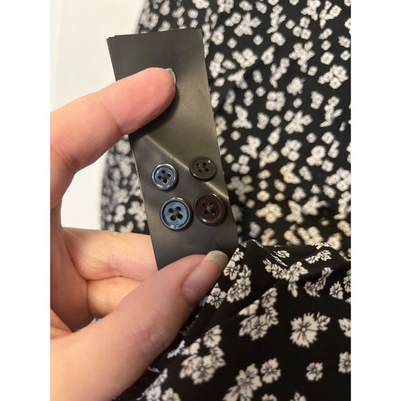 The Kooples Mini Bouquet Black & White Viscose Men's Button-Up Shirt XL - Picture 4 of 5